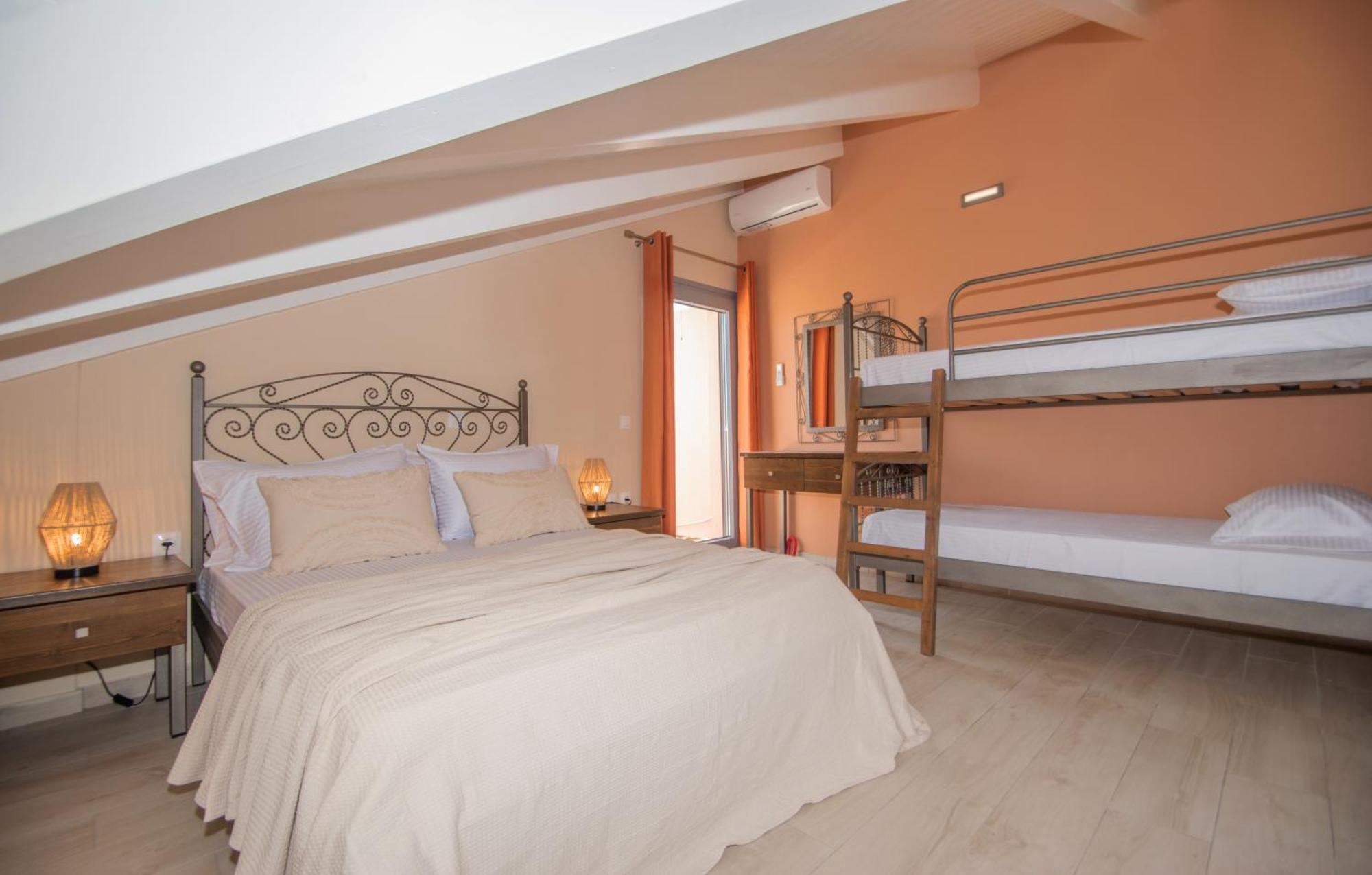 Gold Olive Apartment